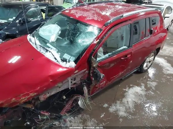 1C4NJDBB7GD556897 2016 JEEP COMPASS - Image 2