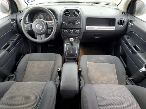 1C4NJDBB7GD617570 2016 JEEP COMPASS - Image 8