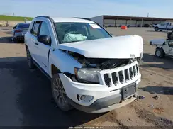 1C4NJDBB7GD632490 2016 JEEP COMPASS