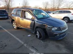 1C4NJDBB7GD670821 2016 JEEP COMPASS