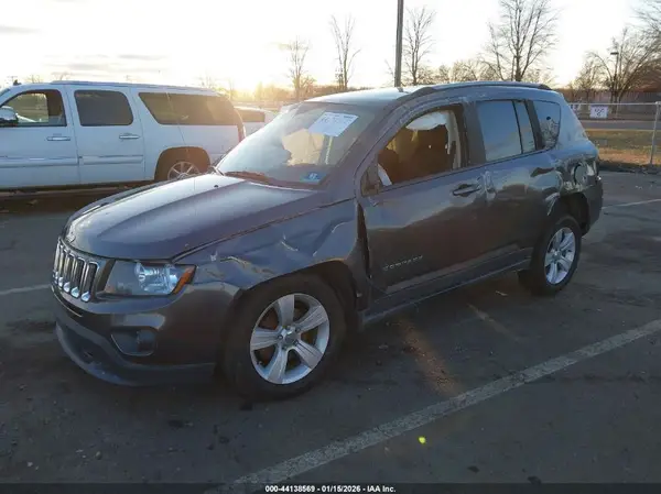 1C4NJDBB7GD670821 2016 JEEP COMPASS - Image 2