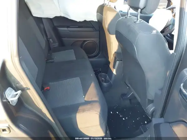 1C4NJDBB7GD670821 2016 JEEP COMPASS - Image 8