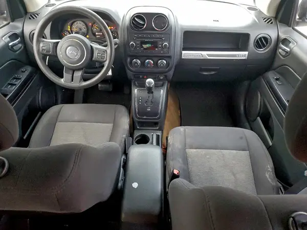 1C4NJDBB7GD713652 2016 JEEP COMPASS - Image 8