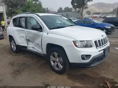 1C4NJDBB7GD733397 2016 JEEP COMPASS