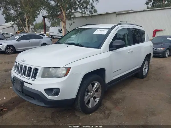 1C4NJDBB7GD733397 2016 JEEP COMPASS - Image 2