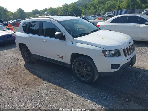 1C4NJDBB7GD737224 2016 JEEP COMPASS - Image 1