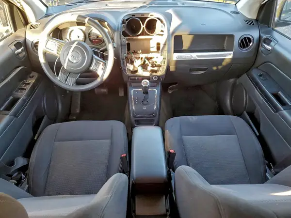 1C4NJDBB7GD757277 2016 JEEP COMPASS - Image 8