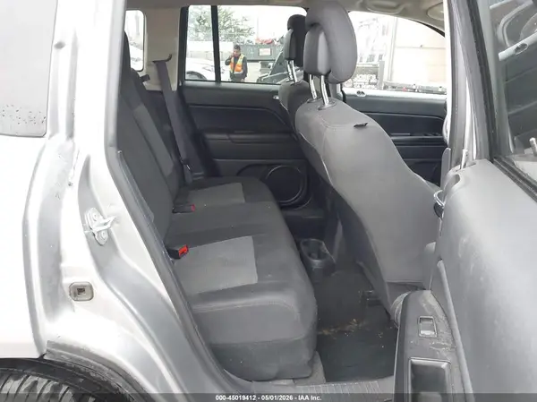1C4NJDBB7GD778002 2016 JEEP COMPASS - Image 8
