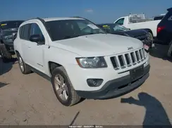 1C4NJDBB7GD779912 2016 JEEP COMPASS