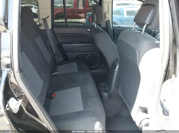 1C4NJDBB7GD780039 2016 JEEP COMPASS - Image 8