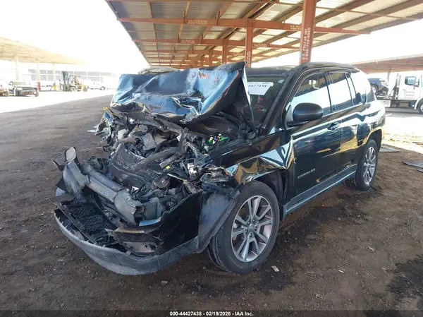 1C4NJDBB7HD100836 2017 JEEP COMPASS - Image 2