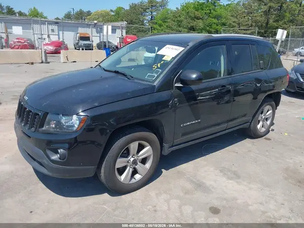 1C4NJDBB7HD104353 2017 JEEP COMPASS - Image 2