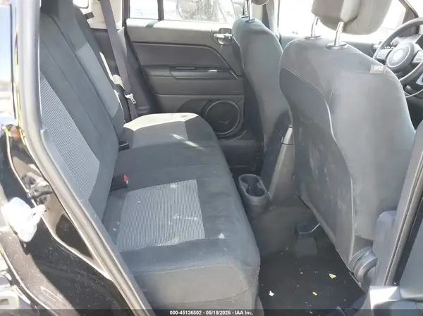 1C4NJDBB7HD104353 2017 JEEP COMPASS - Image 8