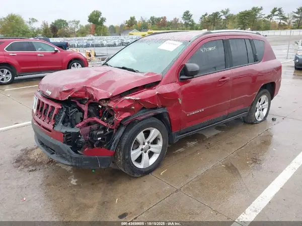 1C4NJDBB7HD105678 2017 JEEP COMPASS - Image 2