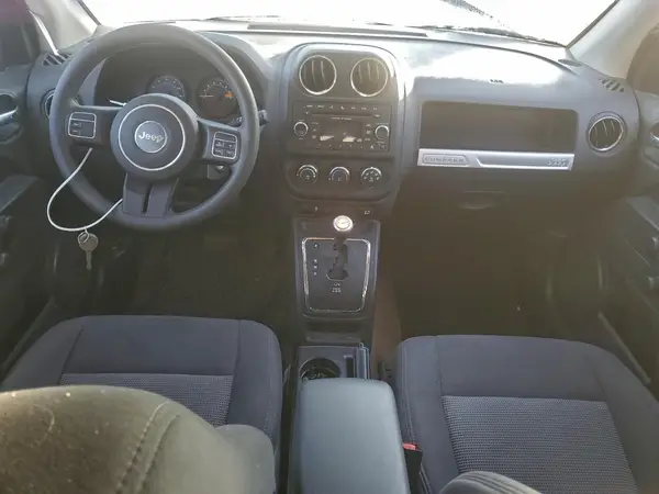 1C4NJDBB7HD109763 2017 JEEP COMPASS - Image 8