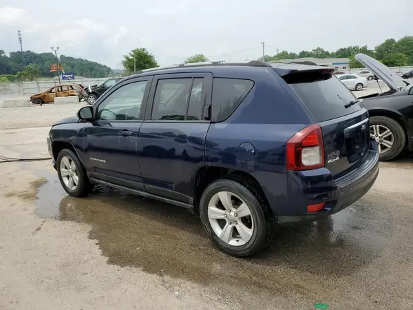 1C4NJDBB7HD133674 2017 JEEP COMPASS - Image 2