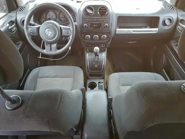 1C4NJDBB7HD154539 2017 JEEP COMPASS - Image 8