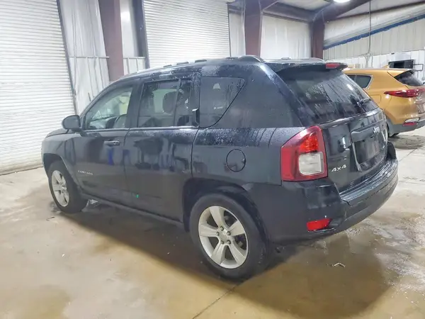 1C4NJDBB8GD506347 2016 JEEP COMPASS - Image 2