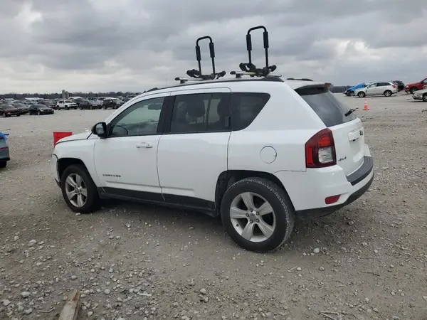 1C4NJDBB8GD509121 2016 JEEP COMPASS - Image 2