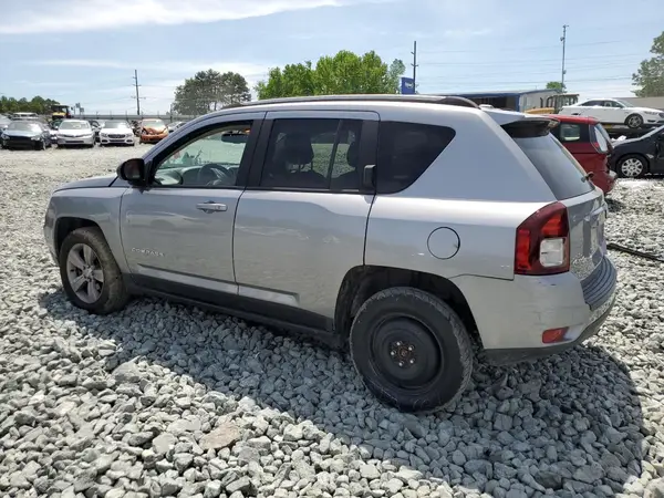 1C4NJDBB8GD509703 2016 JEEP COMPASS - Image 2