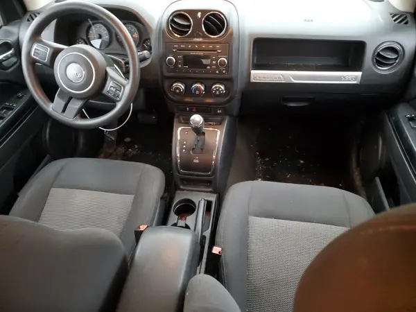 1C4NJDBB8GD518370 2016 JEEP COMPASS - Image 8