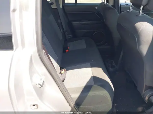 1C4NJDBB8GD549490 2016 JEEP COMPASS - Image 8