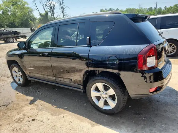 1C4NJDBB8GD551403 2016 JEEP COMPASS - Image 2