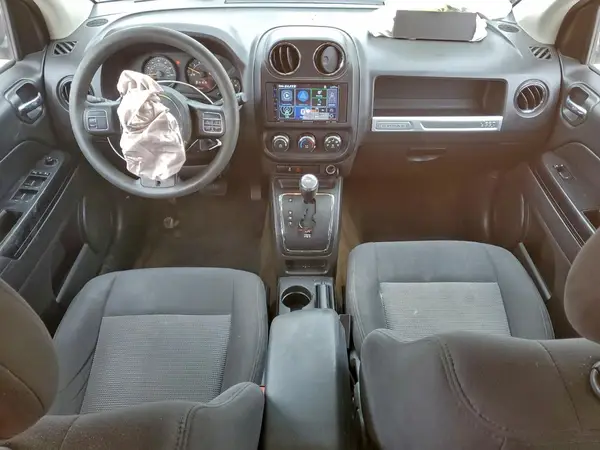 1C4NJDBB8GD551563 2016 JEEP COMPASS - Image 8