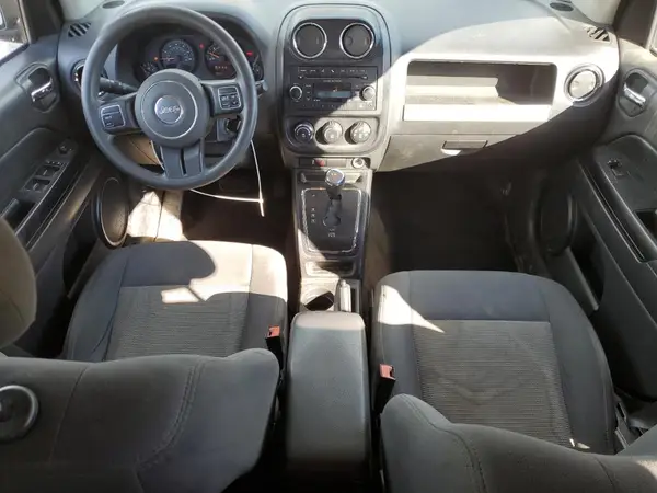 1C4NJDBB8GD566547 2016 JEEP COMPASS - Image 8