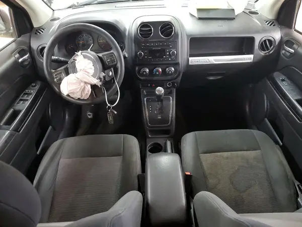 1C4NJDBB8GD566645 2016 JEEP COMPASS - Image 8