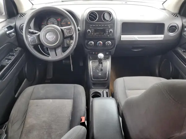 1C4NJDBB8GD567357 2016 JEEP COMPASS - Image 8