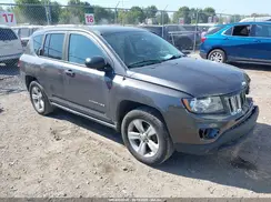 1C4NJDBB8GD573773 2016 JEEP COMPASS