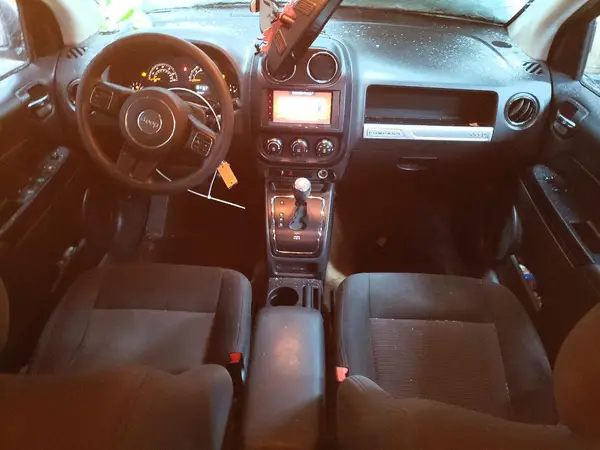 1C4NJDBB8GD617724 2016 JEEP COMPASS - Image 8