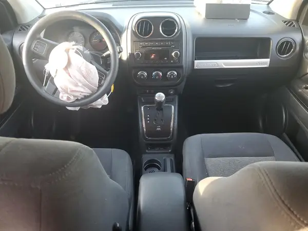1C4NJDBB8GD626651 2016 JEEP COMPASS - Image 8