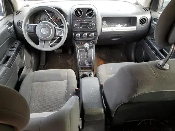 1C4NJDBB8GD637861 2016 JEEP COMPASS - Image 8