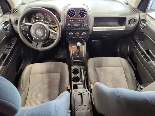 1C4NJDBB8GD637875 2016 JEEP COMPASS - Image 8