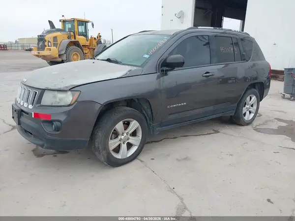 1C4NJDBB8GD662730 2016 JEEP COMPASS - Image 2