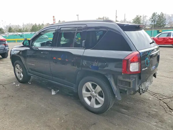 1C4NJDBB8GD686090 2016 JEEP COMPASS - Image 2