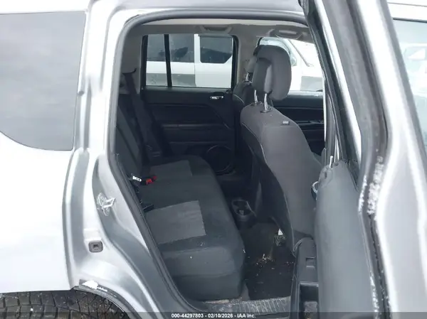 1C4NJDBB8GD691838 2016 JEEP COMPASS - Image 8