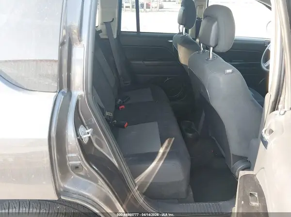 1C4NJDBB8GD712977 2016 JEEP COMPASS - Image 8