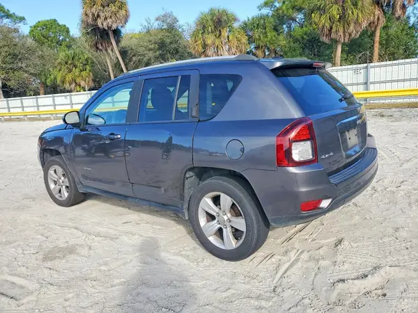 1C4NJDBB8GD713482 2016 JEEP COMPASS - Image 2