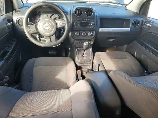 1C4NJDBB8GD713482 2016 JEEP COMPASS - Image 8