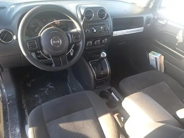 1C4NJDBB8GD757028 2016 JEEP COMPASS - Image 8