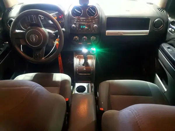 1C4NJDBB8GD777988 2016 JEEP COMPASS - Image 8