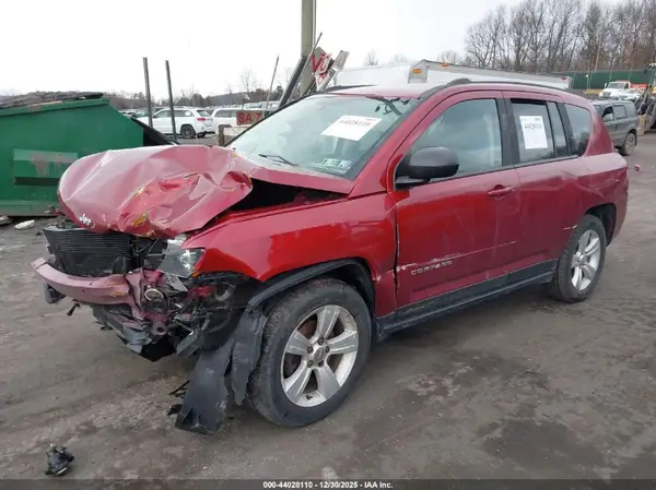 1C4NJDBB8GD779336 2016 JEEP COMPASS - Image 2