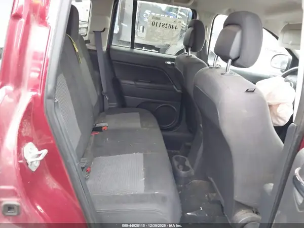 1C4NJDBB8GD779336 2016 JEEP COMPASS - Image 8