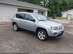 1C4NJDBB8GD779563 2016 JEEP COMPASS