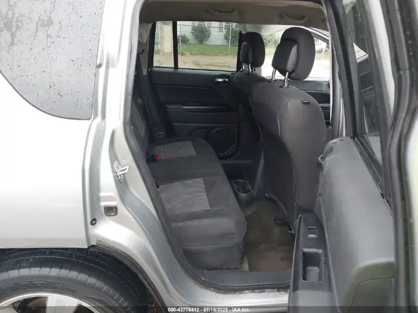 1C4NJDBB8GD779563 2016 JEEP COMPASS - Image 8
