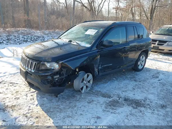 1C4NJDBB8GD807586 2016 JEEP COMPASS - Image 2