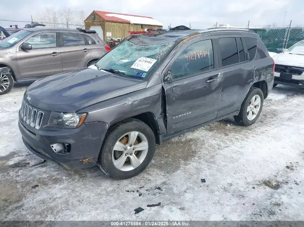 1C4NJDBB8HD101672 2017 JEEP COMPASS - Image 2
